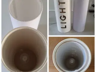 Bordlampe med ordet "LIGHT"