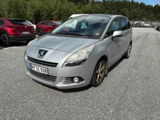 Peugeot 5008 2,0 HDi 150 Premium 7prs