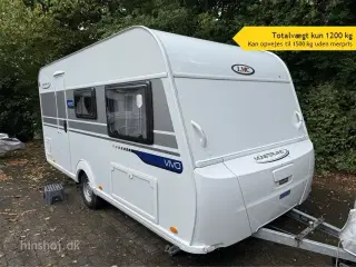 2014 - LMC Vivo 400 D   Dejlig Rejse vogn med dobbeltseng fra Hinshøj Caravan