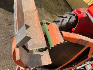 Traktor rundsav