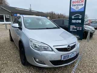 Opel Astra 1,4 T 140 Enjoy