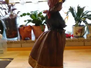 Lladro Pige m/blomster 