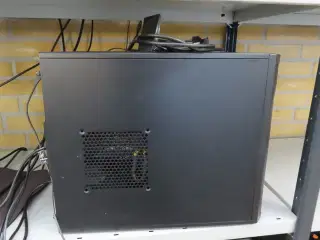 Stationær computer