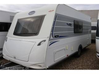 2013 - Caravelair Antares 526   2-køjers vogn med stor lastevne