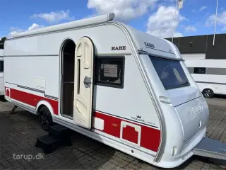 2015 - Kabe Royal 560 XL   Fastmonteret markise Thule 9200 4 meter, rundsiddegruppe i lyst skind, ALDE centralvarme, vandbåren gulvvarme, microbølgeovn, fransk dobbeltseng