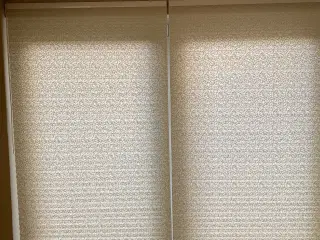 Plissegardiner fine .