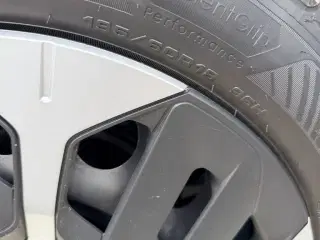 dæk fra min nye Citroen 4 e you sælges 