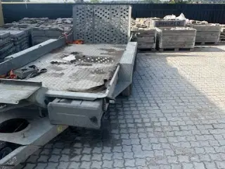 IFOR Williams Maskintrailer 2 akslet