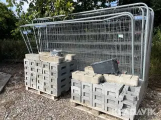 Lot - Byggepladshegn Moosdorf hegn og mobilhegn Inklusiv betonfødder