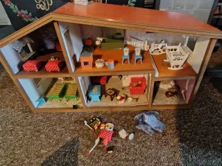 Lundby Dukkehus (plus tilbehør)