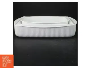 Porcelænsfade fra Evatrio (str. 24 x 17 cm. og. 30. x. 25 cm)