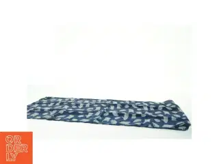 Charlotte Sparre Blåt Silke tørklæde med isbjørn mønster (str. 34x153 cm)