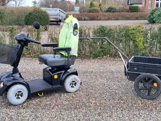 4-hjulet elscooter med gode batterier og vogn