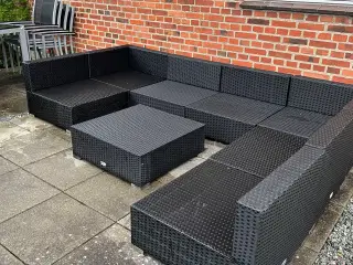 Loungesæt inkl. hynder.