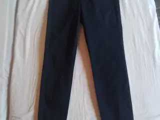 2Biz slacks