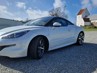 Peugeot RCZ
