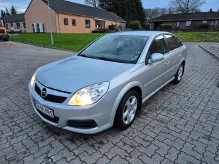 Opel Vectra 1.8 140hk NYSYNET