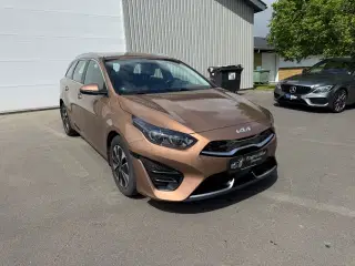 Kia Ceed 1,6 PHEV Platinum SW DCT