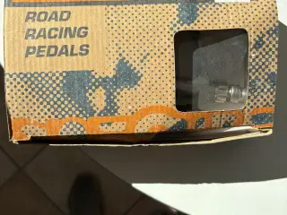 Clip-on pedal - Spectra