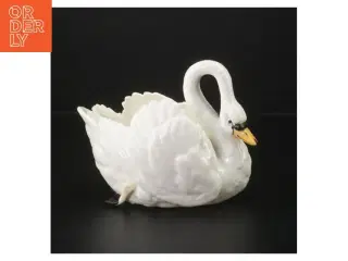 Porcelæn svane figurine (str. H 12 cm, b 16 cm)