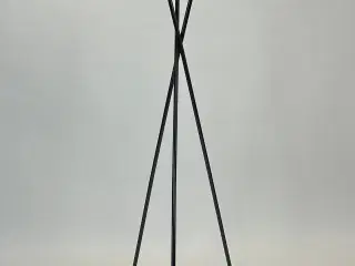 Elegant Tripod Stumtjener