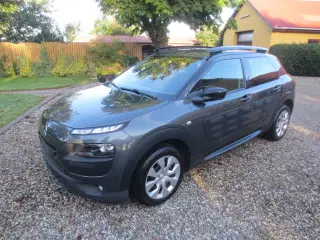 Citroen C4 Cactus 1.2 i År 2015. Nysynet  