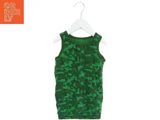 Grøn camouflage tanktop fra Nord Strand (str. 104)