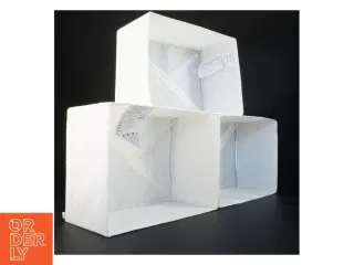 Sammenklappelige opbevaringskasser fra IKEA (str. 3 kasser af 28 x 28 x 13 cm og 2 kasser af 28 x 14 x 13 cm)