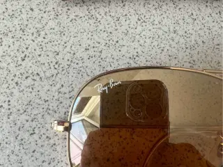 Ray-Ban solbriller dame model, uden ridser 