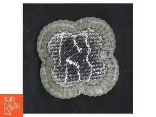 Glas skål (str. 4,5x4,5 cm)