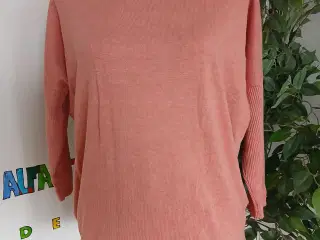 Trøje. Saint tropez. Medium/38