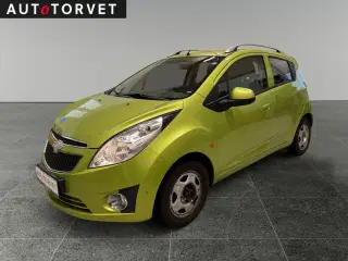 Chevrolet Spark 1,0 LT