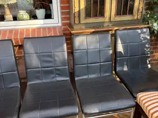 4 spisebords stole