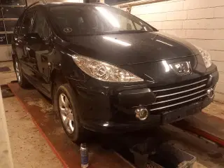 Fin 7 personers peugeot 307 2.0 benzin 
