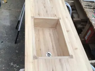 Bordplade med trævask