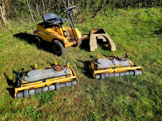 Stiga Villa med 2 klippebord