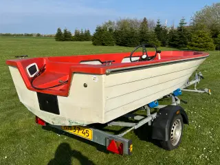 Styrepult båd med Trailer 