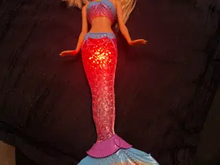 Barbie havfrue med lys 