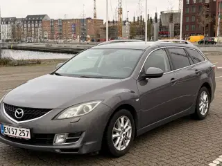 Evt. bytte. Læderkabine. Rummelig stationcar 