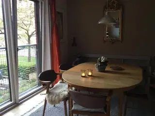 Enkel lejlighed med rene linjer og super beliggenhed, København Ø, København