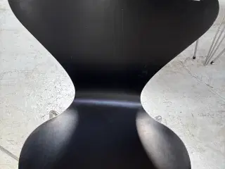 7 stole