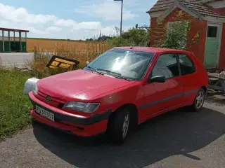 Peugeot 306 1.4 i 