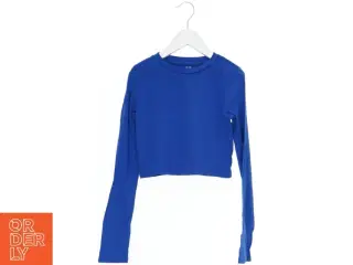 Blå langærmet top fra H&M (str. 134)
