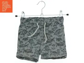 Børneshorts med skildpaddeprint fra Name It (str. 86)