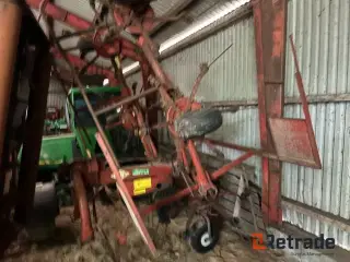 Kuhn Rive/Hø vender ROM