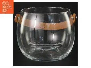 Glasvase med læderhank fra Holmegaard (str. Ø 12,5 cm længde 11,5 cm)