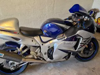 Suzuki GSXR 1300 Hayabusa TURBO