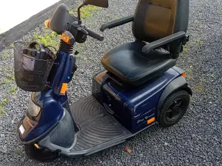 Mini crosser 130T lige kommet hjem fra udlejning 