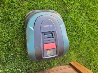 Bosch Indego M+ 700