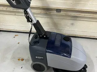 Nilfisk sc351 gulvvasker